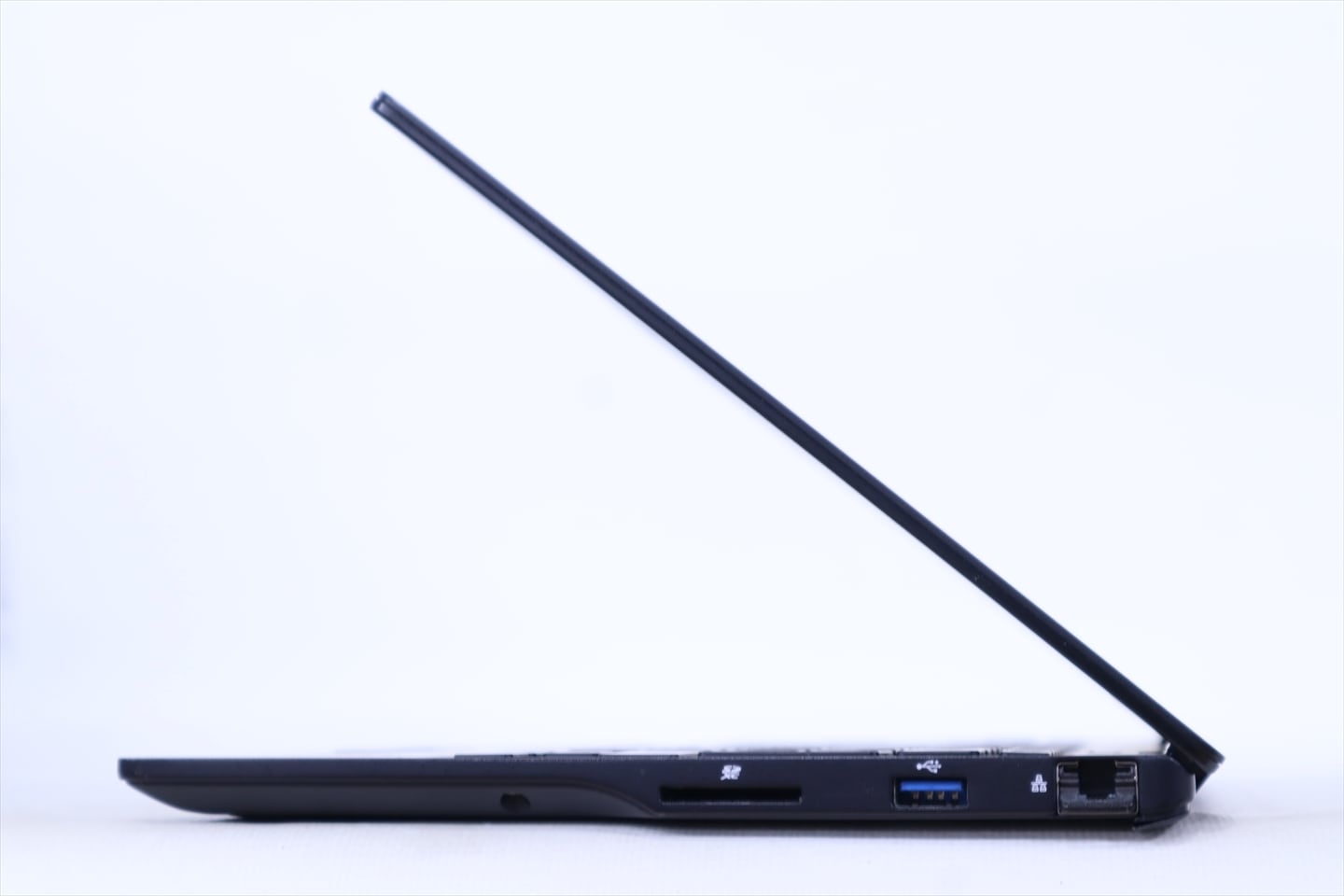 富士通 良好品 2023年薄軽量快速モデル 12世代Corei5 LIFEBOOK U9312/K
