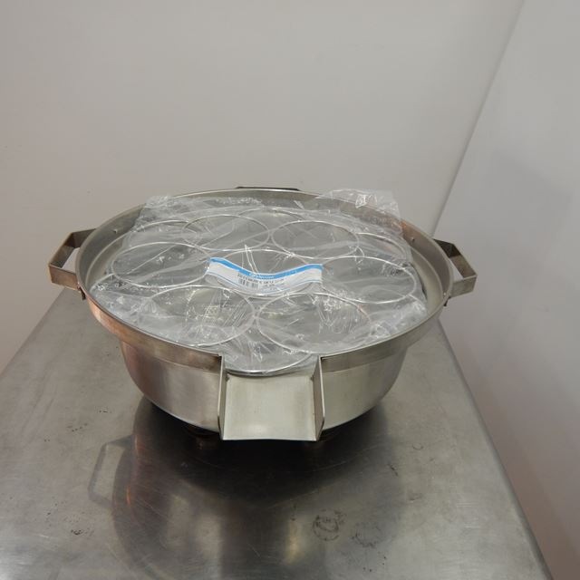 ゆで麺鍋 中古 W565×D600×H230 新品てぼリング付き | すべての商品
