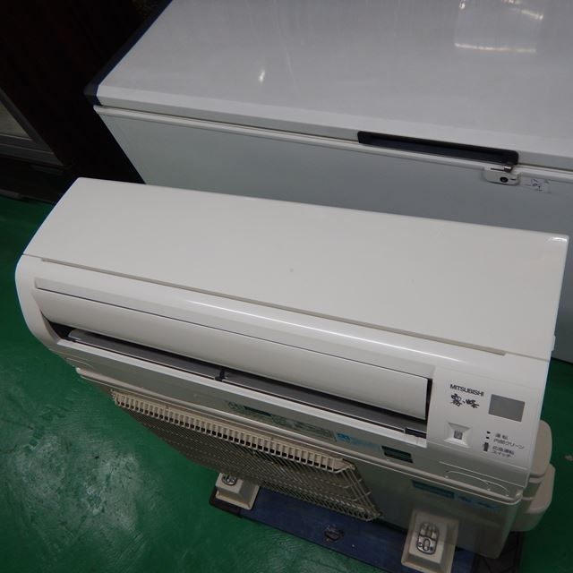 中古お掃除機能付き三菱エアコン14畳クラス 中古お掃除機能付き三菱エアコン14畳クラス