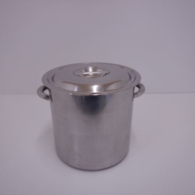 寸胴鍋　ステンレス製　中古品　美品 ステンレス 寸胴鍋 中古 蓋付き 27cm | すべての商品 | 新品