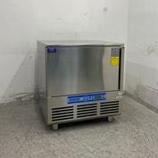 中古】 A02975 縦型ミキサー マイティ30 ビータータイプ 愛工舎 AICOH