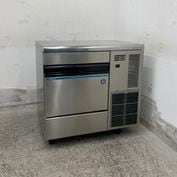 サンヨー 製氷機 中古 SIM-C120 チップアイス 120kgタイプ | 製氷機