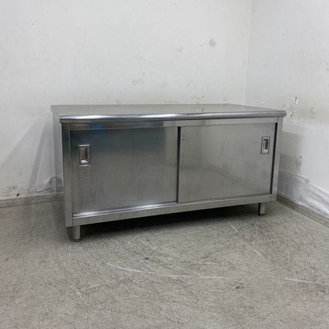 中古】 A09902 調理台 ステンレス 扉付作業テーブル W1500 x D750 x
