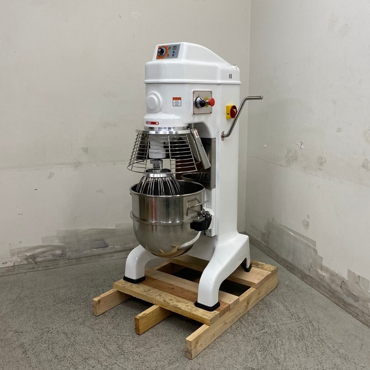 業務用　ミキサー　ケーキミキサー　コートミキサー　製菓　洋菓子　パン　ベーカリー　厨房機器　VM30AT 中古】 A09139 業務用 ミキサー 30クォート スズキ産業 VM30AT 2023年