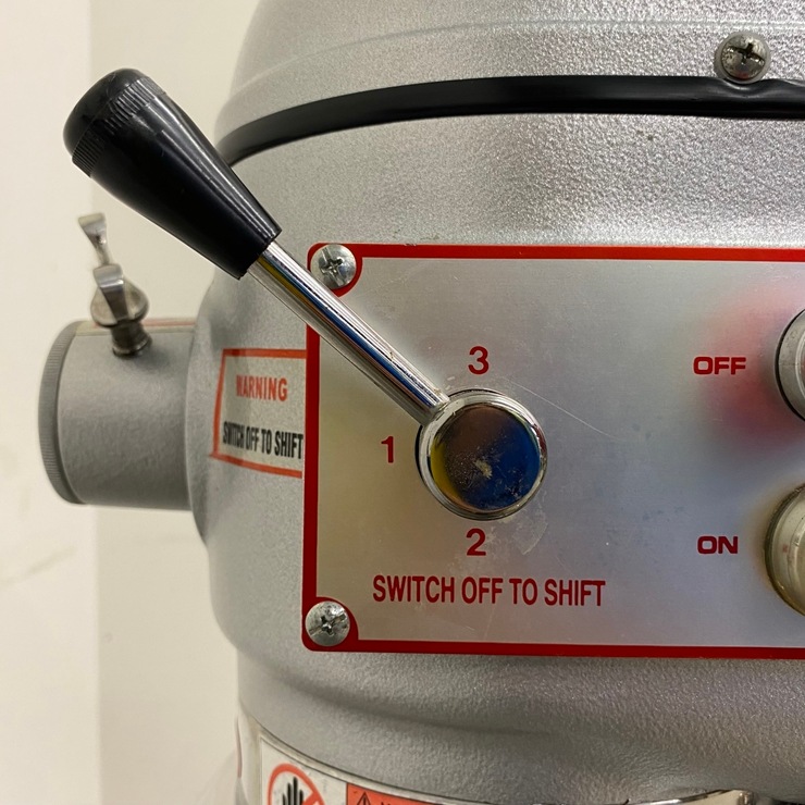 ����š� A09089 ��̳�ѥߥ����� 20�������� ��ޥ��� RM-B20HAT 3��200V 50Hz(������)���� ���ڶ�̳�ѡۡڿ�˼�ѡۡ��ݾ�ͭ�ۡڲȺ⤪�ޤ����ء�