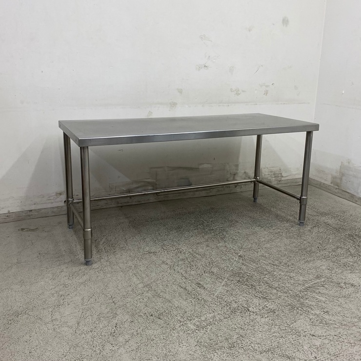����š� A09436 ������� 3����   ���ƥ�쥹 ���ȥơ��֥� W1400 x D600 �� H650 mm���ڶ�̳�ѡۡڿ�˼�ѡۡڼ־��Ϥ����ϱĶȽ�ߤ��