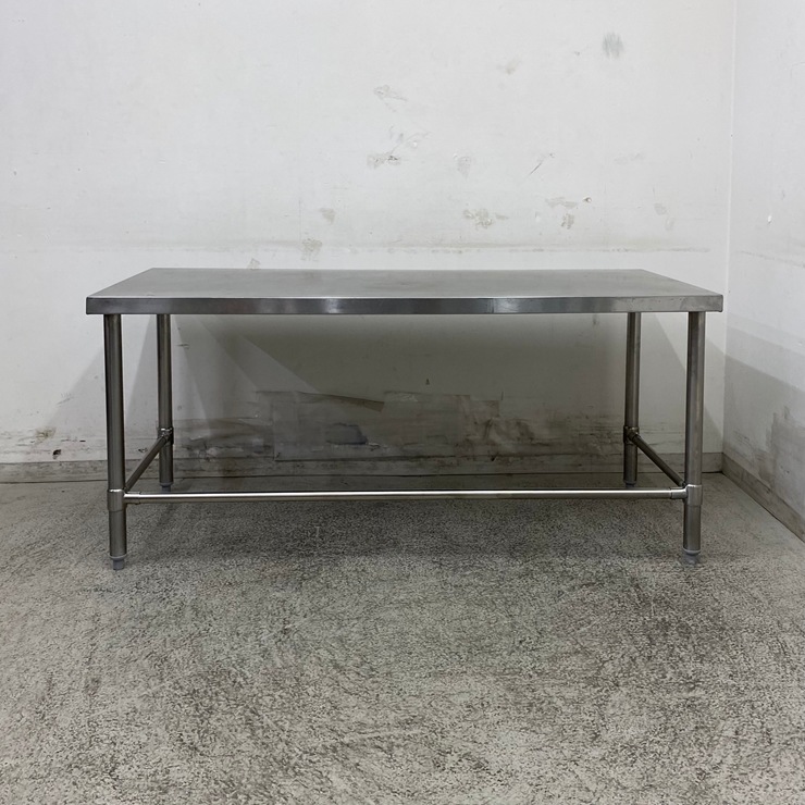 ����š� A09436 ������� 3����   ���ƥ�쥹 ���ȥơ��֥� W1400 x D600 �� H650 mm���ڶ�̳�ѡۡڿ�˼�ѡۡڼ־��Ϥ����ϱĶȽ�ߤ��