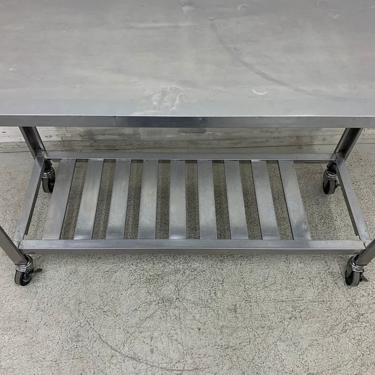 ����š� A08525 ��ư��   ���ƥ�쥹 ��ȥơ��֥� W1200 x D450 �� H800 mm���ڶ�̳�ѡۡڿ�˼�ѡۡڲȺ⤪�ޤ����ء�