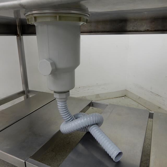 󥯡šW1100xD600xH800(+150)mmХåɤ