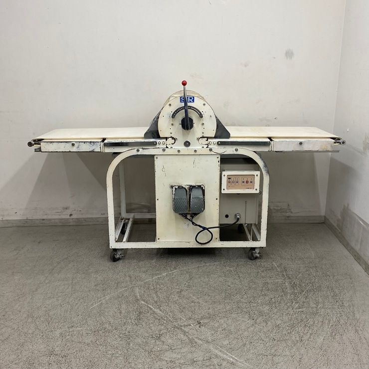 ����š� A08961 �ѥ������顼/��С��������ȥ����顼 �ޥ��� SR 3��200V Ÿ����ˡ����190cm���ڶ�̳�ѡۡڿ�˼�ѡۡ��ݾ�ͭ�ۡڱĶȽ�ߡ���ե�ͭľ���ġ�K