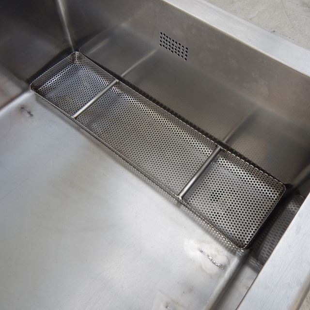 �緿1�奷�󥯡���š�W2560��D900��H800(+125)���Хå������ɤ���