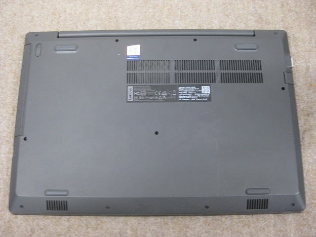 šLenovo V330-15IKB (i5 8250U/8GB/256GB SSD/DVD-SM/15.6inch HD/Wi-Fi/Win11 Pro)