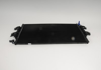 A/Cコンデンサー（C60仕様）＜2003-2014 シボレー　エクスプレス　G1500/G2500/G3500・2009-2014エクスプレス 4500・2003-2014 GMC　バン G1500/2500/G3500・2009-2014サバナ　4500＞社外品