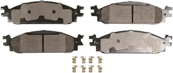 ブレーキパッド　フロント＜2009-2018　フォード　フレックス　3.5L＞社外品