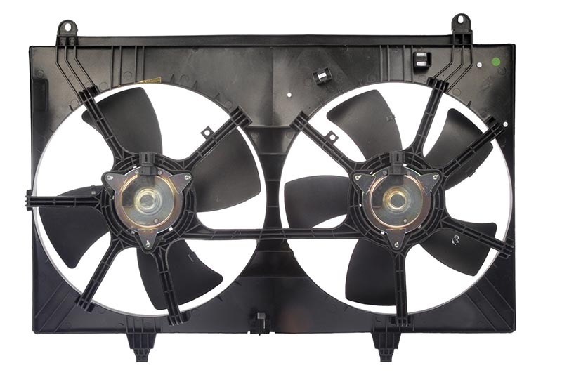 ラジエターファンASSY　（シュラウド・ブレーキ・左右モーター付属）＜2003-2008　インフィニティ　FX35 3.5L＞社外品