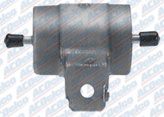 フューエルフィルター（燃料フィルター）＜1996-2002　エクスプレスG1500/G2500/G3500＞純正品