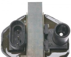 イグニッションコイル＜1998-2005　シボレー　ブレイザー　Ｓ10/Ｔ10　4.3Ｌ＞純正品