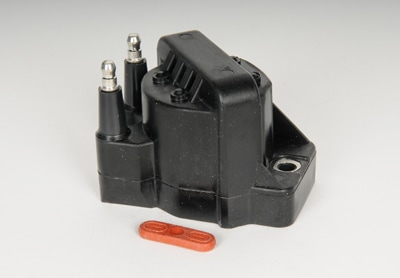 イグニッションコイル＜1996-1999　キャデラック　ドゥビル　4.6L＞純正品