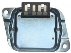 ボルテージレギュレーター（100A仕様）＜1988-1989　リンカーン　コンチネンタル　＞社外品