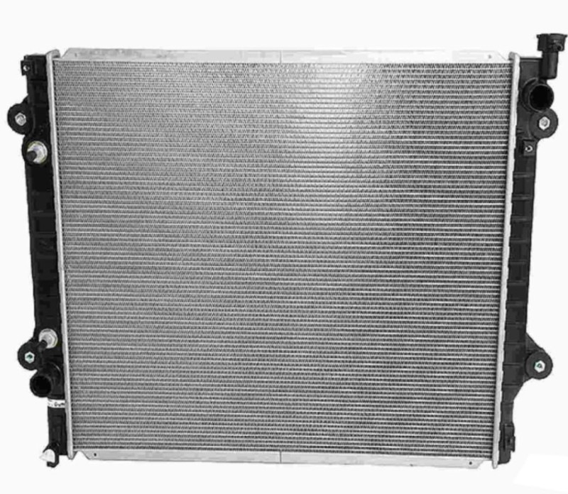 ラジエター＜2005-2016　USトヨタ　タコマ　2.7/4.0L>社外品