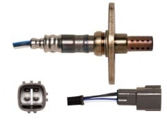 O2���󥵡� �ե���ȡʣͣ�,4WD�ѡˡ�2000-2004���ȥ西�������ޡ�ǥ󥽡����ʽ�����¤����