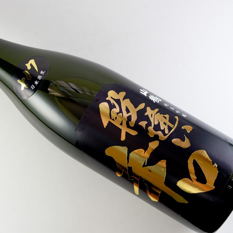 山鶴 段違い辛口 純米吟醸 1800ml | 奈良『山鶴』中本酒造店 | 日本酒