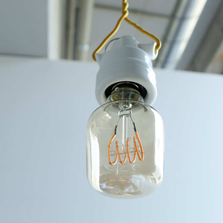 エジソンバルブLED E26スパイラル ボトルゴールド(調光器対応)