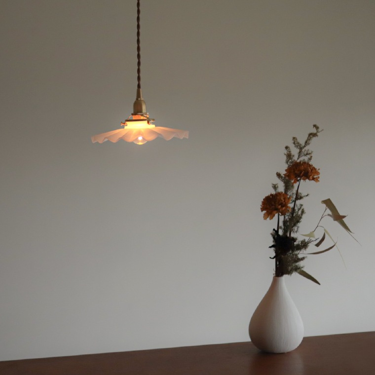 ☆3点留めペンダントライト60㎝＋ミルクグラスシェード シェル | 照明