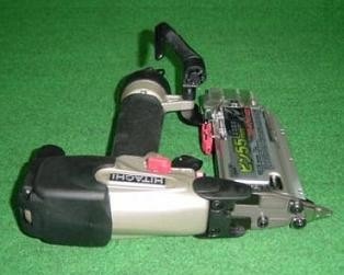 電動工具・エア工具 ЗЗHITACHI 日立 55mm 常圧 ピン釘打ち機 ケース付