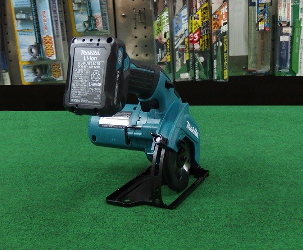 マキタ HS301DSH 10.8V-85mm充電式マルノコ スライドバッテリ式 新品 
