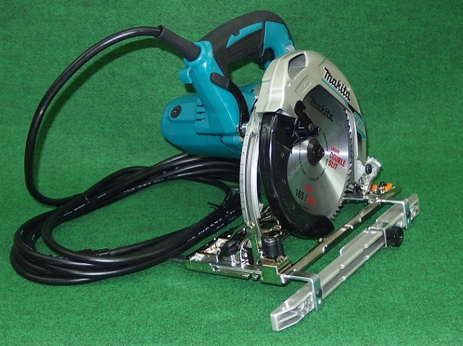 マキタ HS6402 165mm 厚切込み 電子造作用精密マルノコ 切込深さ