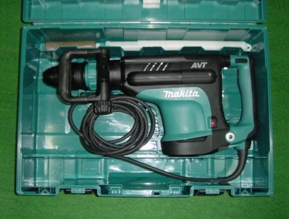 マキタ HM1213C SDS-MAXシャンク AVT電動ハンマ 質量10.2kg AC100V 