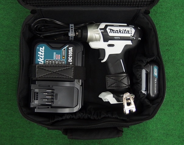 マキタ TD110DSHSW 10.8V充電式インパクトドライバ 最大締付け