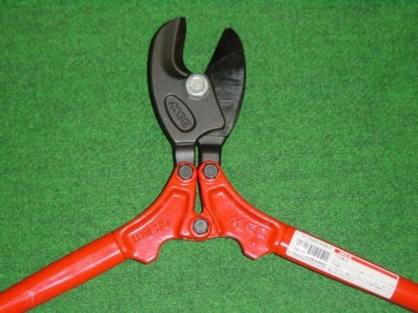 ケ－ブル(電線)カッタ－ 楽天市場】TTC ケーブルカッター 200mm 2ツ穴タイプ ビニール