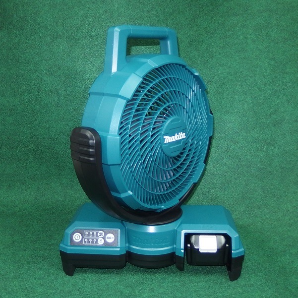 Makita - マキタ純正1860Bバッテリー マキタ充電式ファン（CF203D） マキタ makita 充電式ファン/羽根径235mm 14.4V/18V 自動首振り