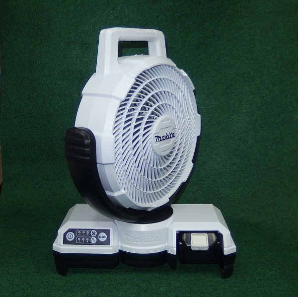 マキタ CF203DZW+BL1850B+DC18WC 18V自動首振機能付充電式ファン 羽根 