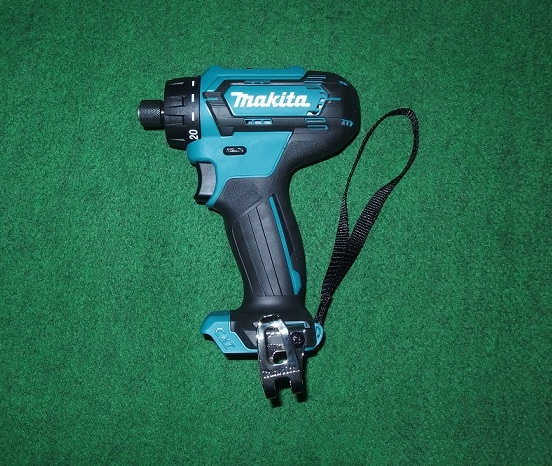 マキタ DF033DZ 10.8V 充電式ドライバドリル 最大締付トルク:22N・m