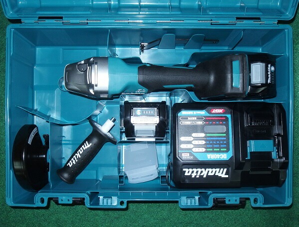 マキタ GA010GRDX 40Vmax-125mm充電式ディスクグラインダ パドル マキタ GA010GRDX 40Vmax-125mm充電式ディスクグラインダ パドル