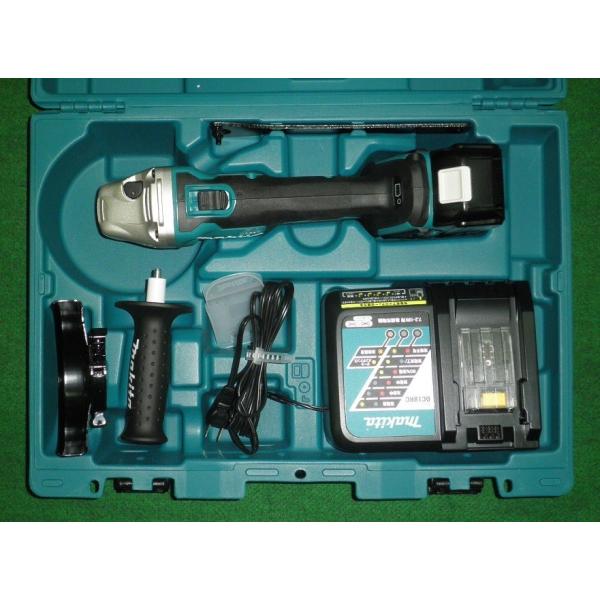マキタ GA504DRGN 125mm-18V充電式ディスクグラインダ キック