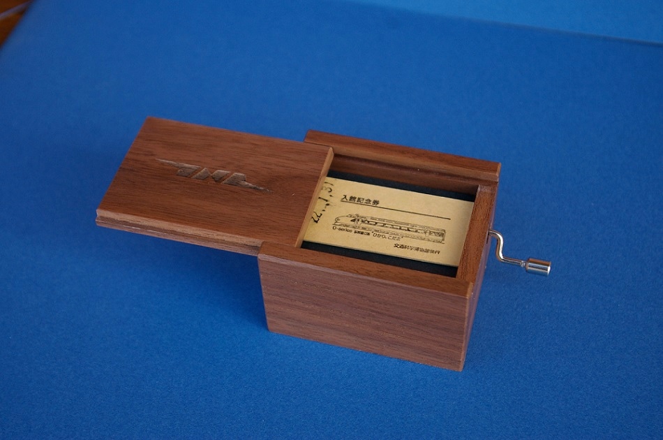 ENO-4233 鉄メロ オルゴール 在来線 木箱 | 男の隠れ家掲載商品