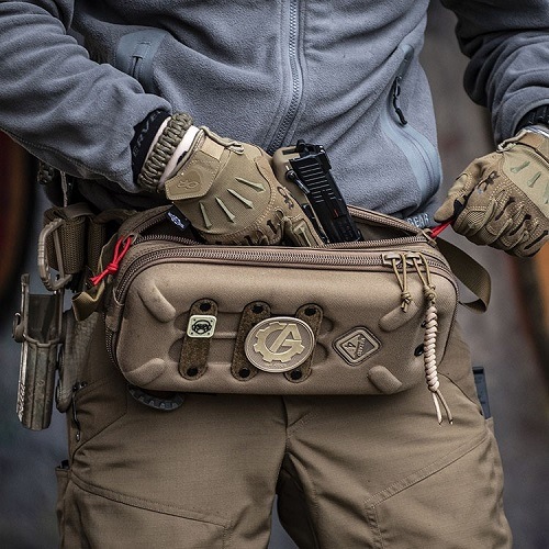 鶴 ハザード4(Hazard4) バッグ ノーマル Bandoleer HAZARD4 ハザード4 Bandoleer mini shell スリングバッグ メンズ
