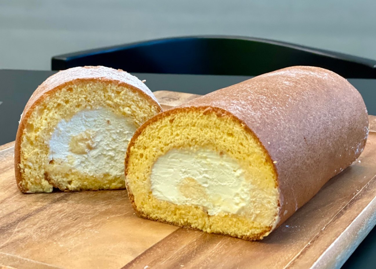 幸せたまごのふわっとロールケーキ【eggg online store】