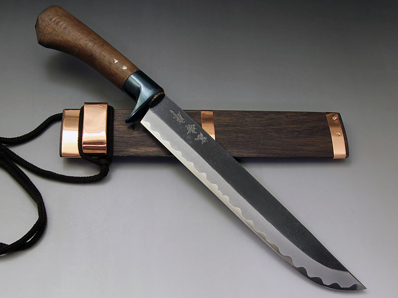 広吉作 青紙割込黒打剣鉈240 乱れ刃