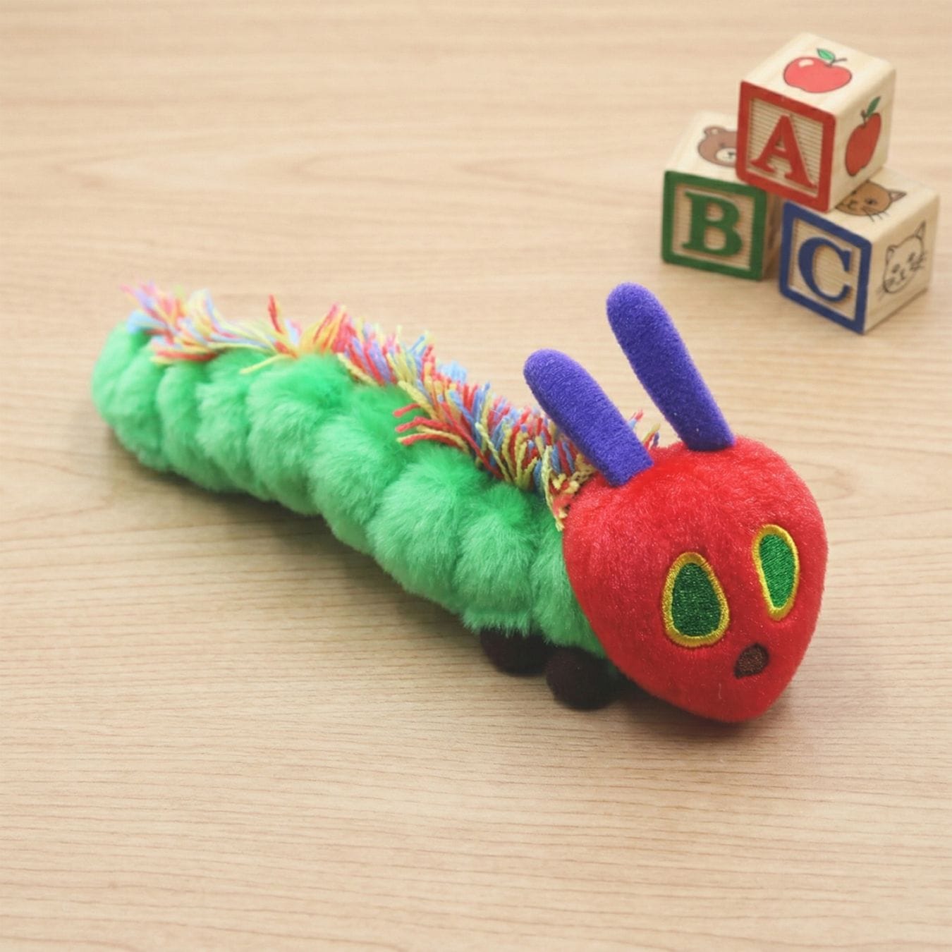 はらぺこあおむし　ぬいぐるみ