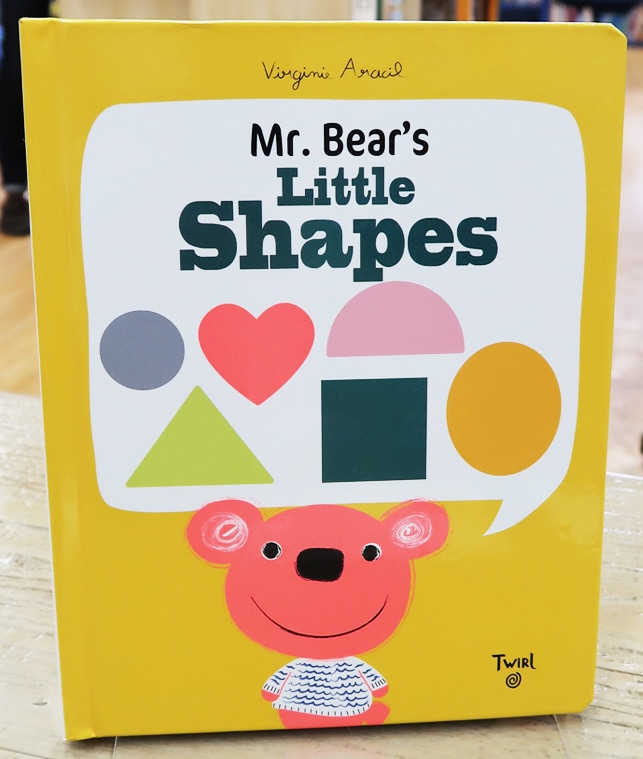 ボードブックえほん　Mr. Bear's Little Shapes