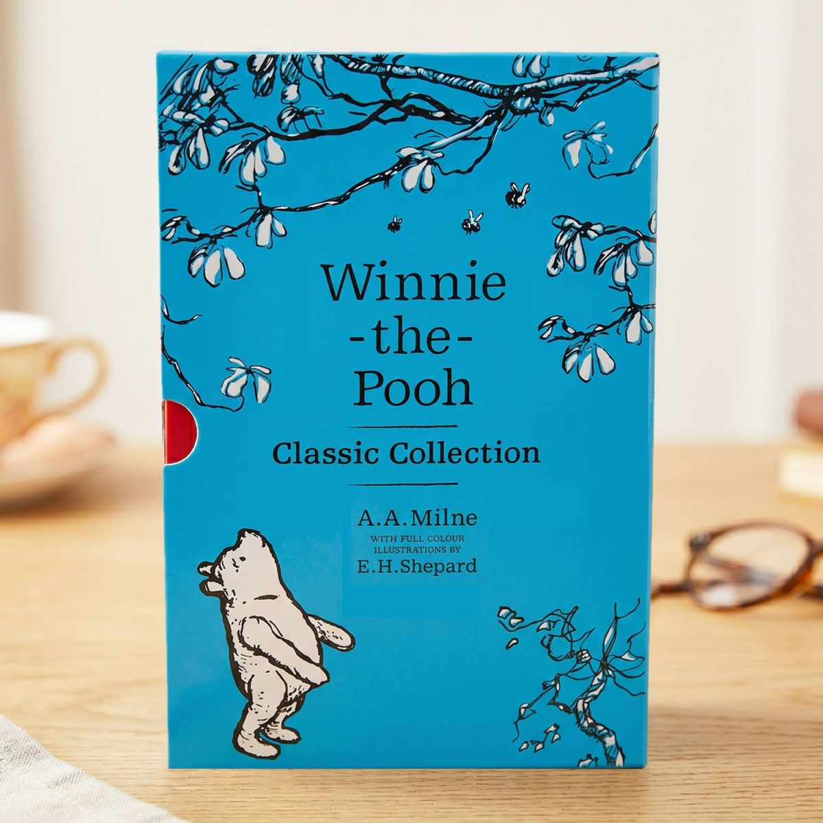 Winnie the Pooh Classic Collection　くまのプーさん全集 BOX入りペーパーバック版4冊セット