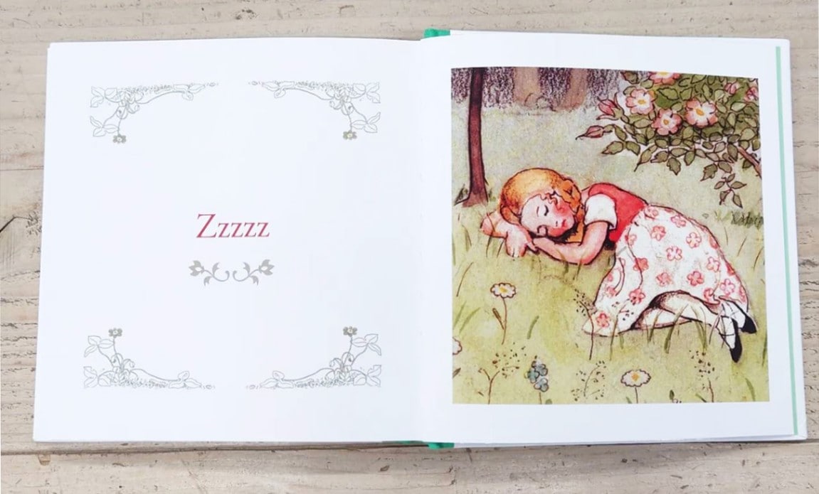 RN78 洋書古書 スウェーデン語絵本 エルサ・ベスコフの美しい挿絵♪ スウェーデンの古い絵本 エルサ・ベスコフの素敵な挿絵꙳⋆花の