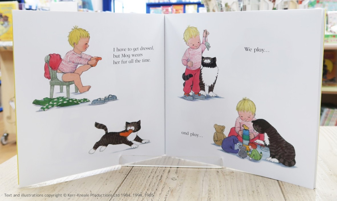 【CD付き】Meg and Mog イギリス定番の英語絵本　9冊と朗読CD1枚 CD付き】Meg and Mog イギリス定番の英語絵本 9冊と朗読CD1枚