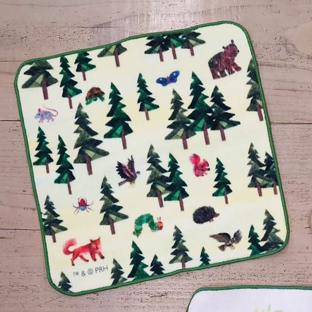 はらぺこあおむし　プチタオル　フォレスト