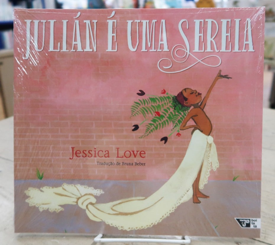 Julian Is A Mermaid　～ジュリアンはマーメイド～　ポルトガル語版　ペーパーバック